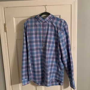 Vineyard Vines— XL- Slim Fit Murray Shirt— Very good condition